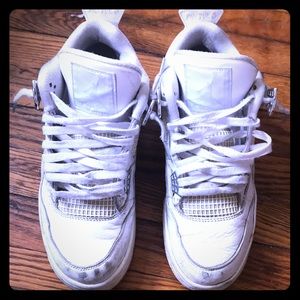 “Pure Money” 4’s